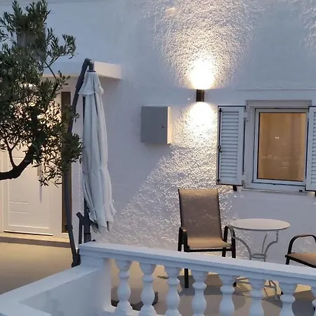 V&n Santorini Vakantiehuis Firá