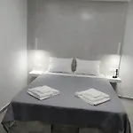 Prázdninový dům V&n Santorini *