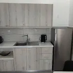V&n Santorini *